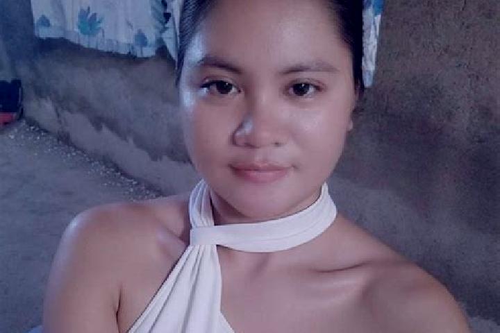 Aria, 27 — Escort in Igang, Philippines