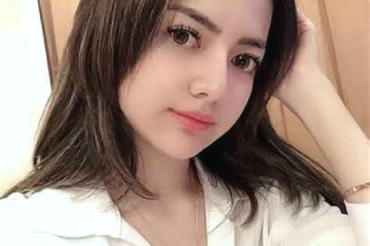 Aria, 27 — Escort in Noebana, Indonesia