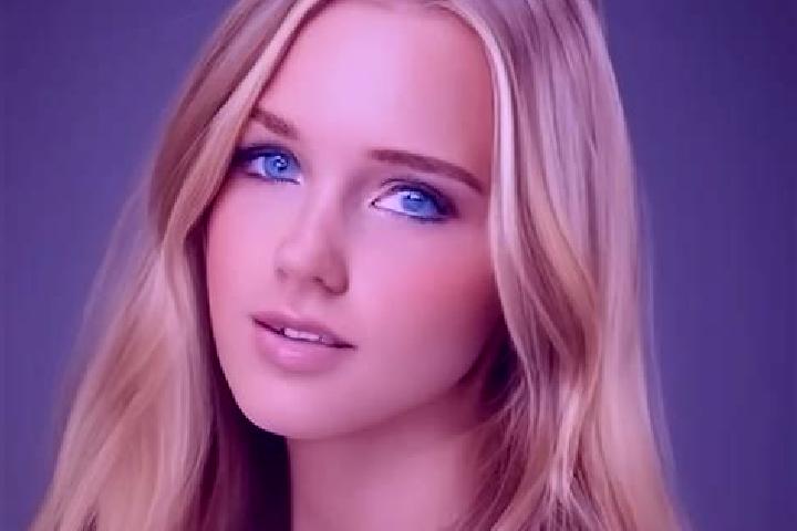 Aria, 28, a blonde amber-eyed slavic companion based in Benslimane. Offering Duos, CIM, Dinner Date, OWO, Girlfriend Experience. Available for incall and out...