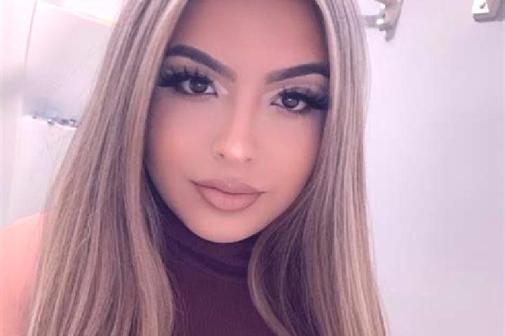 Aria, 28, a blonde green-eyed latina companion based in Bad Essen. Offering Erotic Massage, Overnight, Domination, Fetish, A-Level. Available for incall and ...