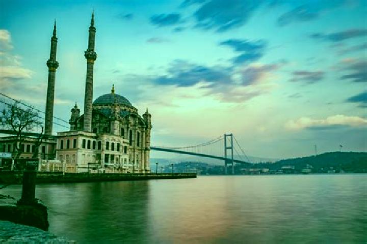 Aria, 28 — Escort in Bayramic, Turkey