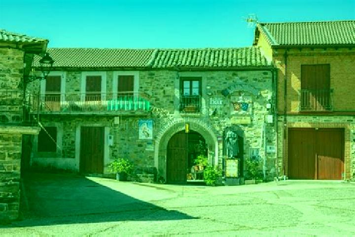 Aria, 28 — Escort in Espinosa del Camino, Spain