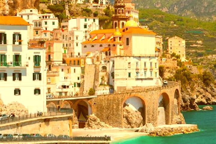 Aria, 28 — Escort in Roccadaspide, Italy