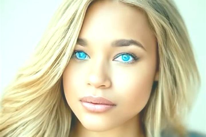 Aria, 29, a blonde blue-eyed latina companion based in Dottesfeld. Offering Erotic Massage, Domination, CIM. Available for incall and outcall, overnight book...