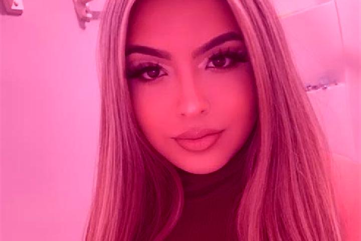 Aria, 29, a blonde grey-eyed latina companion based in Aguada. Offering Travel Companion, A-Level, Deep French Kissing, Striptease, Massage. Available for in...