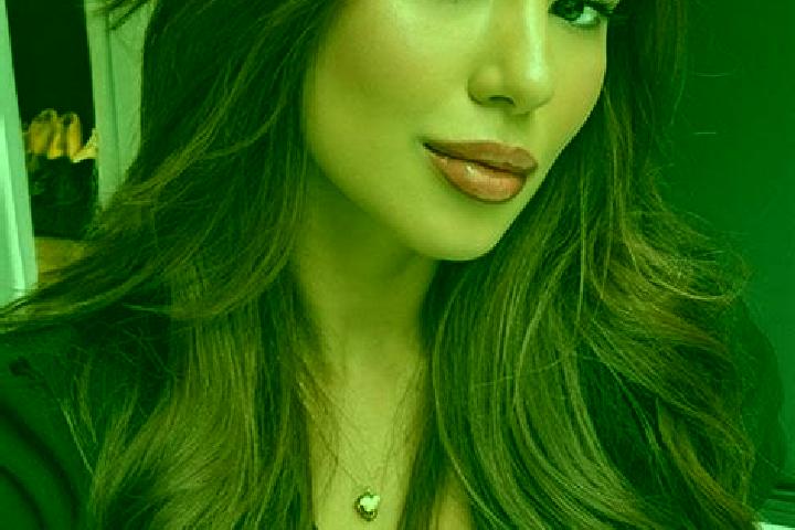 Aria, 29, a chestnut dark-eyed latina companion based in Saint-Thonan. Offering Prostate Massage, Erotic Massage, Deep French Kissing, Dinner Date. Available...