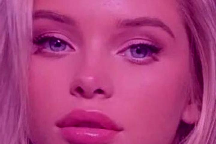 Aria, 29, a dark blonde blue-eyed slavic companion based in Panighina. Offering Duos, Party Girl, Dinner Date, CIM, Tantra. Available for incall and outcall,...