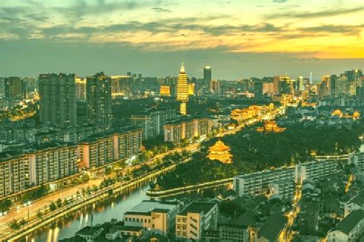 Aria, 29 — Escort in Beishan, China