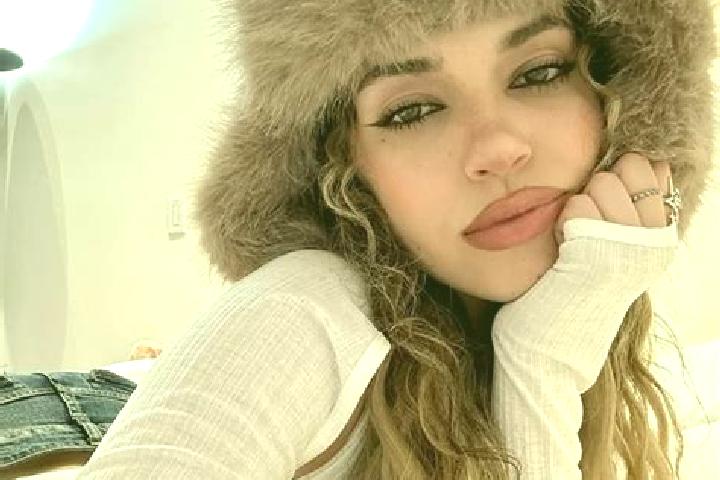 Aria, 29 — Escort in Danila, Romania