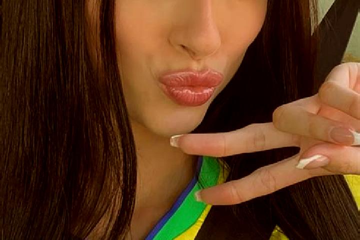 Aria, 29 — Escort in Macieira, Brazil