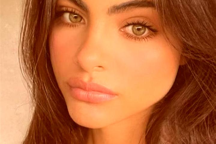 Aria, 30, a auburn hazel-eyed middle eastern companion based in Arzl. Offering Tantra, Prostate Massage, Travel Companion. Available for incall and outcall, ...