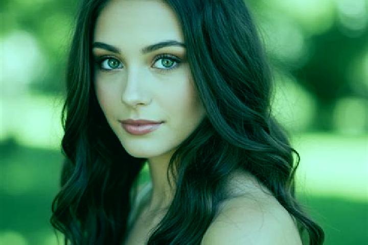 Aria, 30, a black brown-eyed mixed companion based in Sinolon. Offering Dinner Date, CIM, Couples. Available for incall and outcall, day and evening dates.