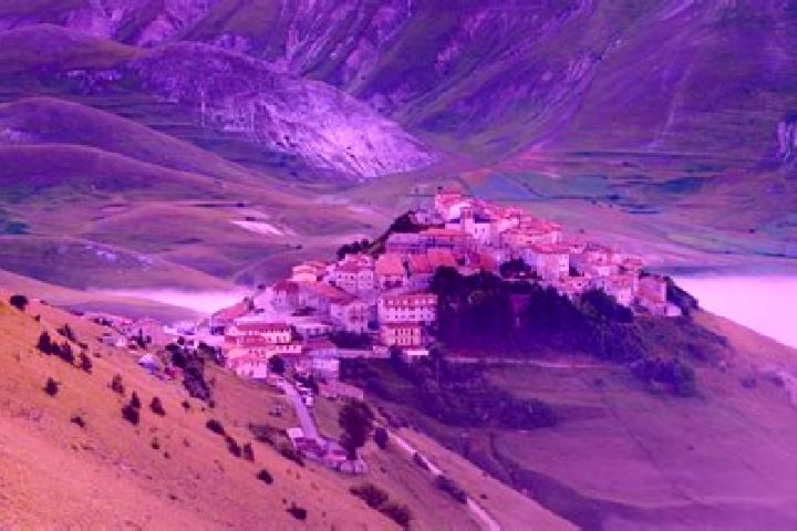 Aria, 30 — Escort in Castelluccio Inferiore, Italy