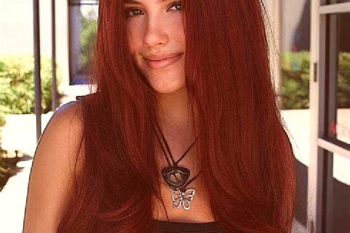 Aria, 31, a auburn dark-eyed mediterranean companion based in Pingshi. Offering BDSM, Fetish, Travel Companion, Massage. Available for incall and outcall, ov...
