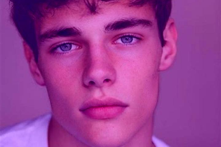 Aria, 31, a black brown-eyed caucasian companion based in Muhleberg. Offering Overnight, Dinner Date, Girlfriend Experience. Available for incall and outcall...