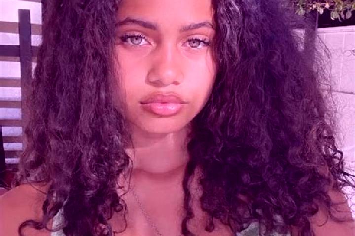 Aria, 31, a black green-eyed mixed companion based in Cremenaga. Offering Travel Companion, Fetish, Dinner Date. Available for incall and outcall, day and ev...