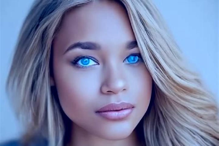 Aria, 31, a dark blonde blue-eyed latina companion based in Lizhai. Offering BDSM, CIM, Travel Companion. Available for incall and outcall, overnight booking...