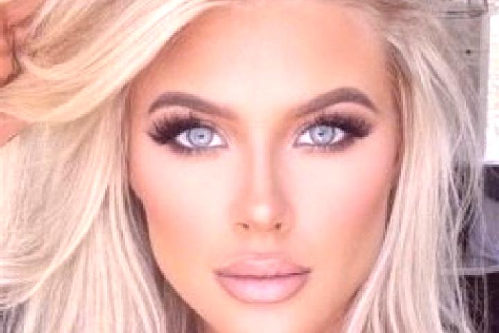 Aria, 31, a platinum blonde dark-eyed slavic companion based in Paltan. Offering Couples, Dinner Date, Striptease. Available for incall and outcall, overnigh...