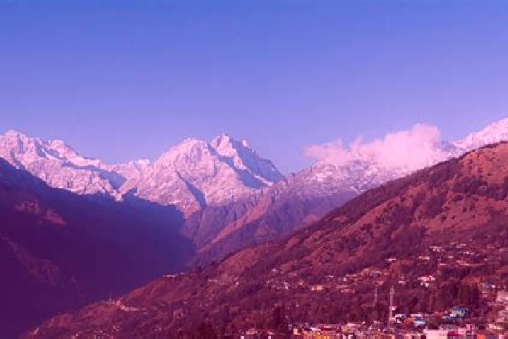 Aria, 31 — Escort in Dharchula, India