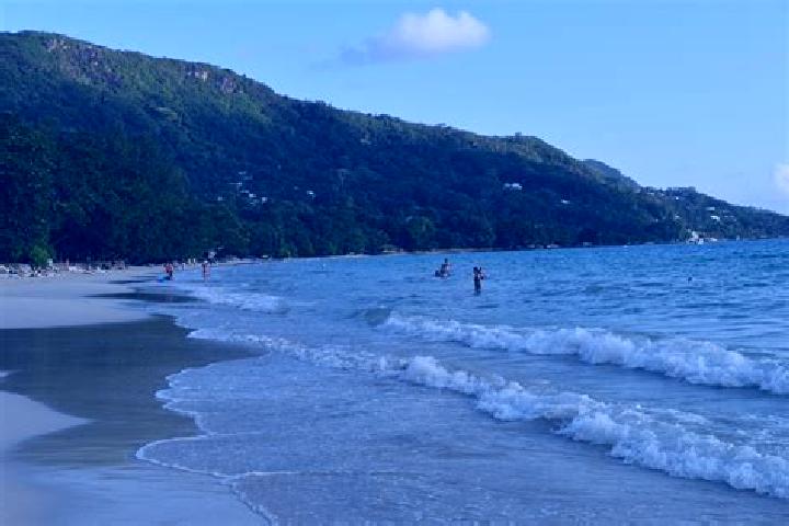 Aria, 32, a black grey-eyed ebony companion based in Beau Vallon. Offering Overnight, Travel Companion, Striptease. Available for incall and outcall, day and...