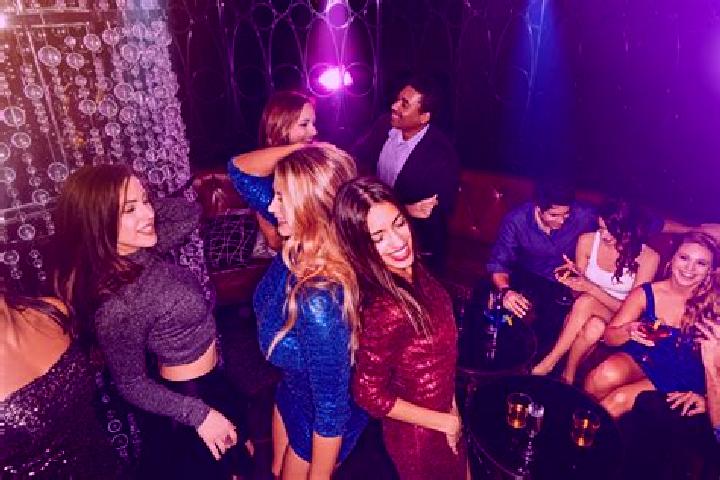 Aria, 32, a chestnut amber-eyed indian companion based in Lubaczow. Offering Striptease, Deep French Kissing, CIM, Party Girl. Available for incall and outca...