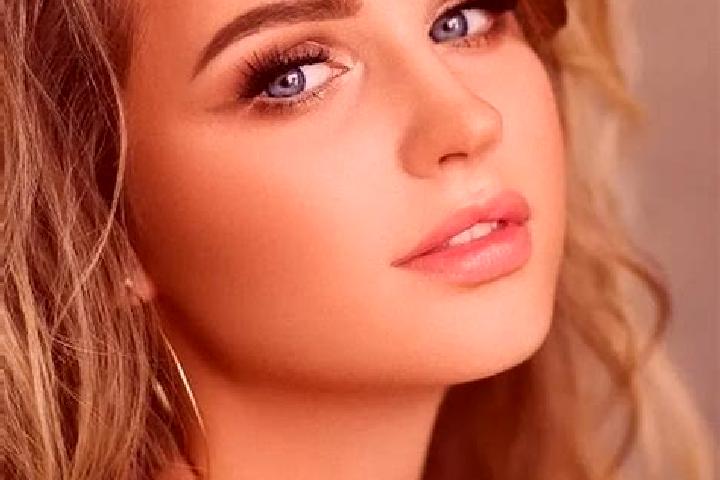 Aria, 32, a dark blonde blue-eyed middle eastern companion based in Garimellapadu. Offering Girlfriend Experience, A-Level, Erotic Massage. Available for inc...