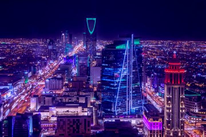 Aria, 32, a red blue-eyed european companion based in Ar Riyad. Offering Overnight, Travel Companion, Duos, Striptease, Roleplay. Available for incall and ou...