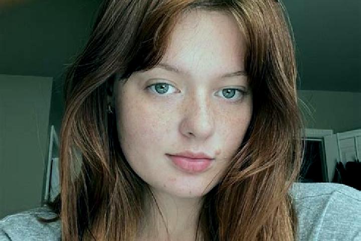 Aria, 32, a red grey-eyed caucasian companion based in Tapebicua. Offering Fetish, Girlfriend Experience, Deep French Kissing, Erotic Massage. Available for ...