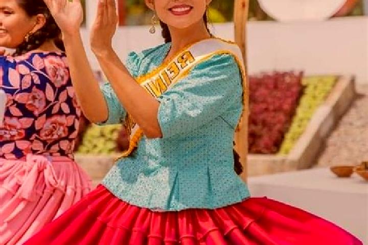 Aria, 32 — Escort in Capinota, Bolivia