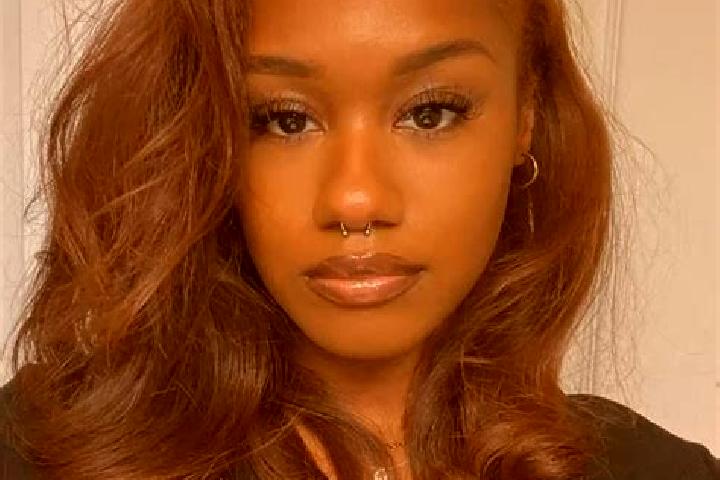 Aria, 33, a auburn blue-eyed ebony companion based in Kekeran. Offering Erotic Massage, 69, Party Girl. Available for incall and outcall, day and evening dates.