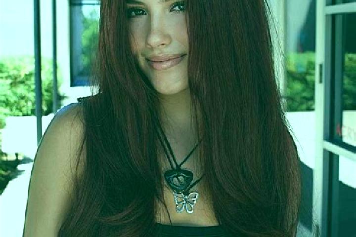 Aria, 33, a auburn dark-eyed asian companion based in Reteag. Offering Prostate Massage, Striptease, Party Girl, Dinner Date. Available for incall and outcal...