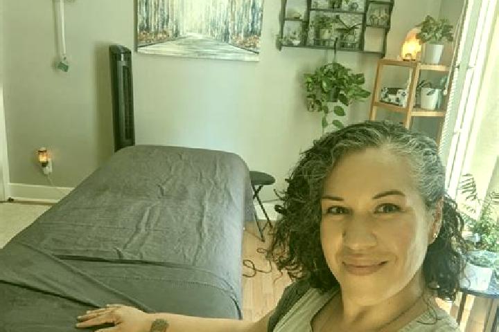 Aria, 33, a black grey-eyed caribbean companion based in Besayes. Offering Party Girl, Overnight, CIM, Girlfriend Experience. Available for incall and outcal...