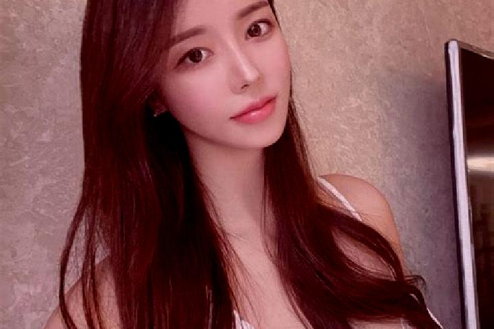 Aria, 33 — Escort in Seyeke, China