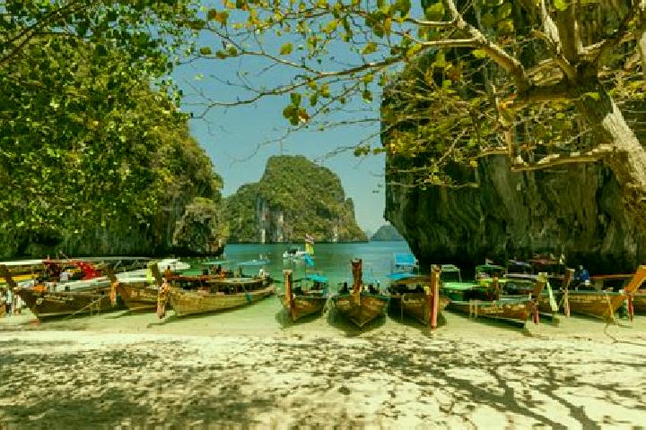 Aria, 33 — Escort in Sirindhorn, Thailand