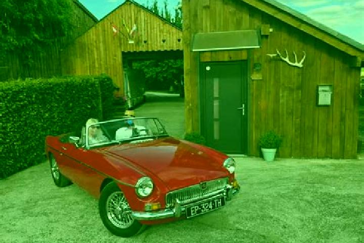 Aria, 33 — Escort in Villers-au-Tertre, France