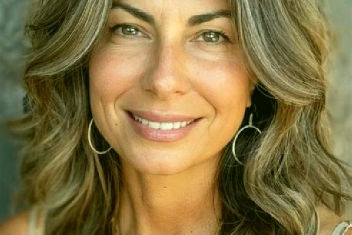 Aria, 34, a brunette grey-eyed latina companion based in Ceatalchioi. Offering Prostate Massage, OWO, Dinner Date, Domination, Party Girl. Available for inca...