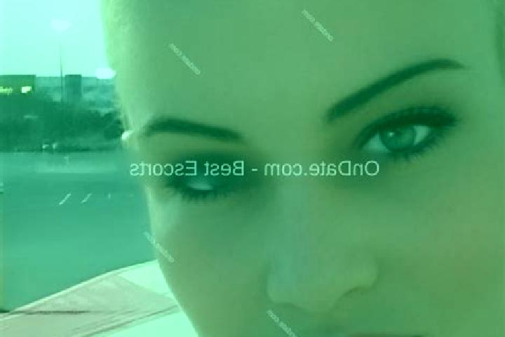 Aria, 34 — Escort in Clarksville, United States