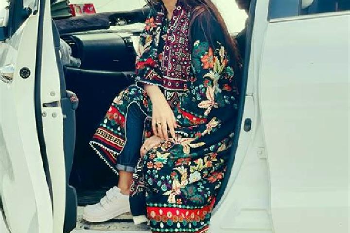 Aria, 34 — Escort in Jamshoro, Pakistan