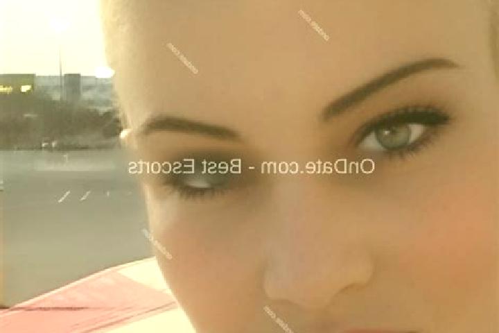 Aria, 34 — Escort in Pineville, United States