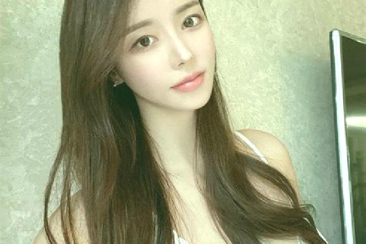 Aria, 34 — Escort in Yuanzhu, China