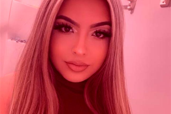 Aria, 35, a blonde brown-eyed latina companion based in Blandesti. Offering Duos, Prostate Massage, BDSM, GFE, Domination. Available for incall and outcall, ...
