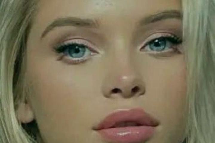 Aria, 35, a blonde green-eyed european companion based in Maticmatic. Offering Roleplay, Girlfriend Experience, A-Level, Dinner Date. Available for incall an...