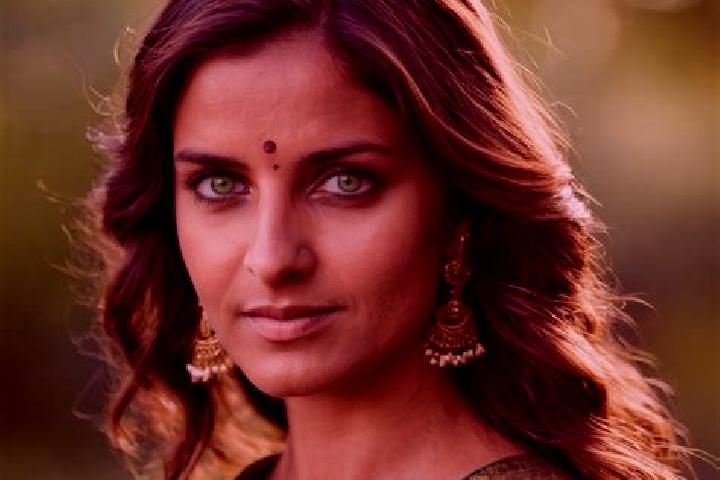 Aria, 35, a brunette green-eyed indian companion based in Hampolol. Offering Roleplay, Party Girl, CIM. Available for incall and outcall, overnight bookings ...