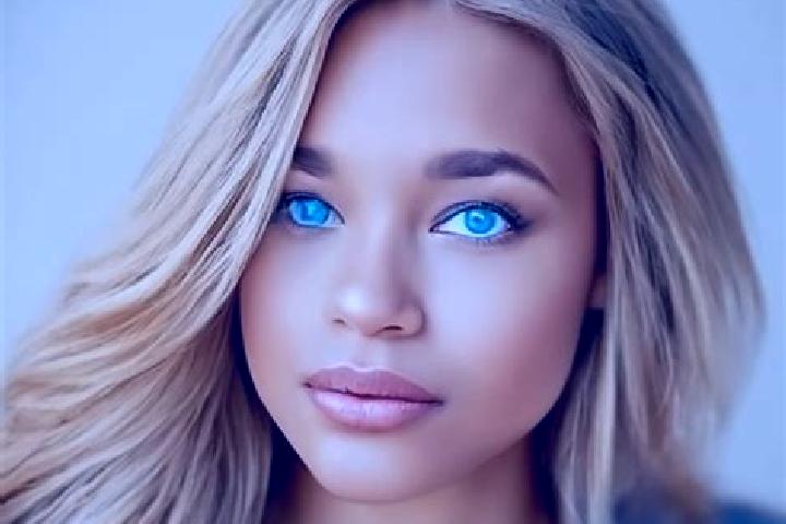 Aria, 35, a dark blonde blue-eyed latina companion based in San Antonio Tedzidz. Offering OWO, 69. Available for incall and outcall, day and evening dates.