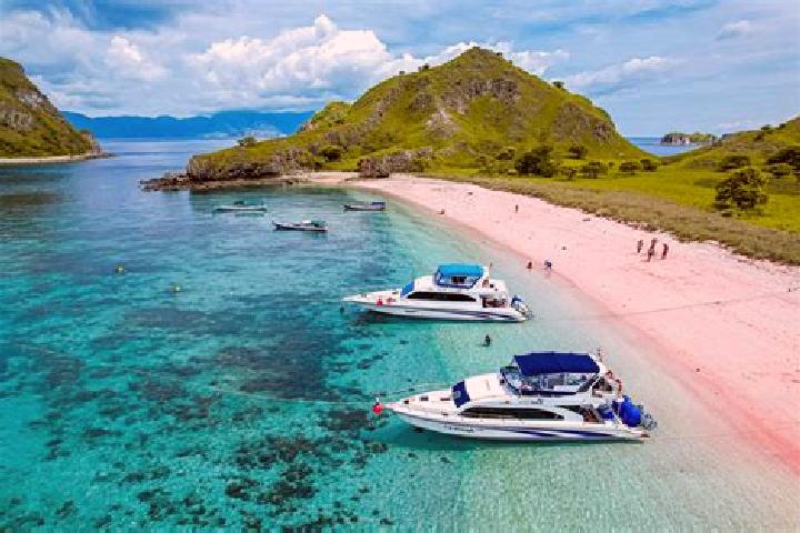Aria, 35 — Escort in Labuan, Indonesia