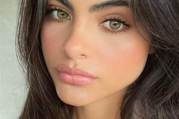 Aria, 36, a red grey-eyed indian companion based in Wilsons Mills. Offering 69, Travel Companion, CIM, OWO. Available for incall and outcall, overnight booki...
