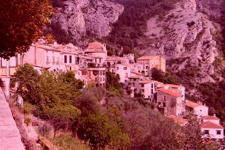 Aria, 36 — Escort in Peille, France