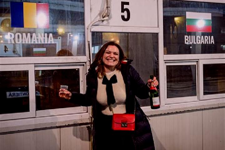 Aria, 36 — Escort in Steierdorf, Romania