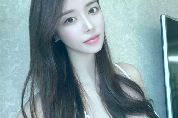 Aria, 36 — Escort in Wantou, China