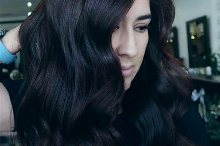 Aria, 37, a auburn dark-eyed slavic companion based in Gurim. Offering Couples, Erotic Massage, OWO. Available for incall and outcall, day and evening dates.